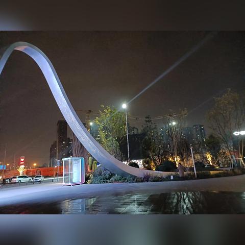 成都市晚上哪里能找女人