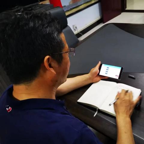 校长杯足球比赛简报的长尾关键词有什么