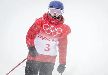 谷爱凌失误后表情好可爱图片