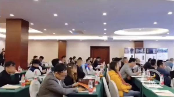 郫都区增1例确诊
 （郫都区增2例确诊）