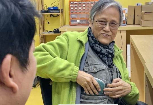 同济退休教授与短视频时代的“物理反应”：致力科普16年，吴姥姥让孩子们爱上科学