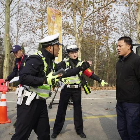 临沂市交警月薪多少的长尾关键词有什么