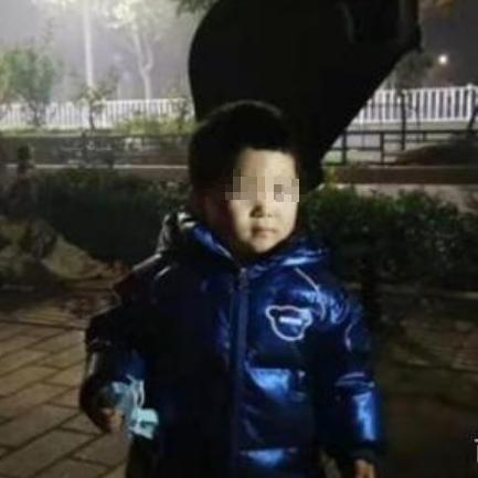 石家庄市哪里卖牛仔裤好