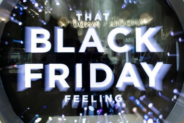 亚马逊开启黑色星期五促销 多项商品价格创一年新低