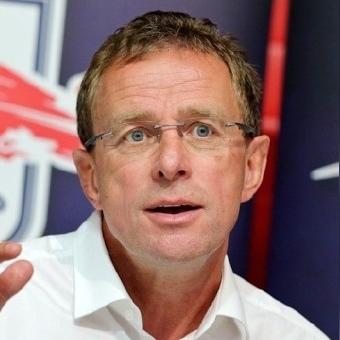 足球攻防转换怎么界定