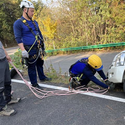 潍坊市卖手机卡在哪里啊