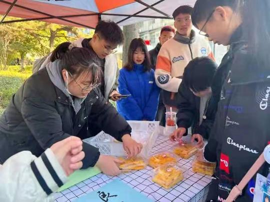 新技能打卡！快来这所学校的“沉浸式”全过程创业训练营吧
