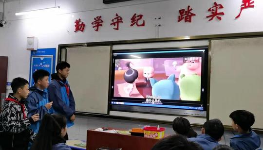 襄阳市第三十四中英语配音大赛——声入人心，音你精彩