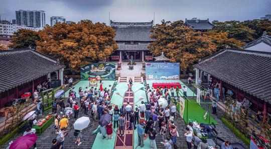 在这座没有围墙的老城厢社区博物馆内，体验终身学习的乐趣