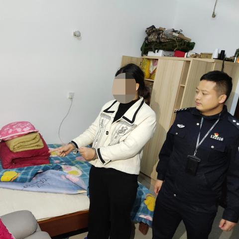 益阳属于长沙吗？