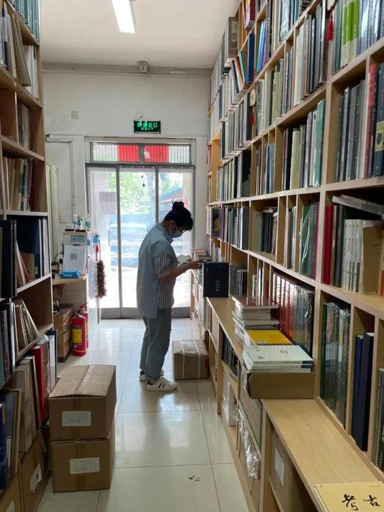10年了，这家“冷门”考古书店为什么能活下来