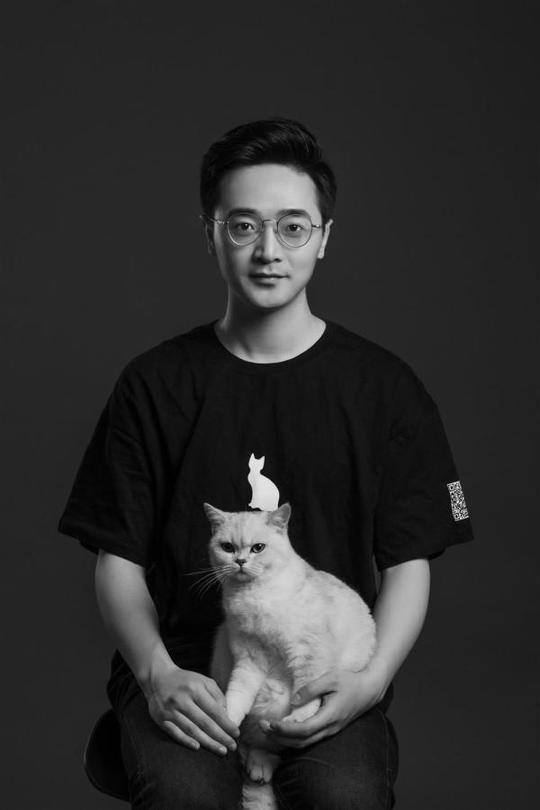 “90后”小伙辞职成为“猫咪消防员”，救了上千只猫，全网粉丝超千万