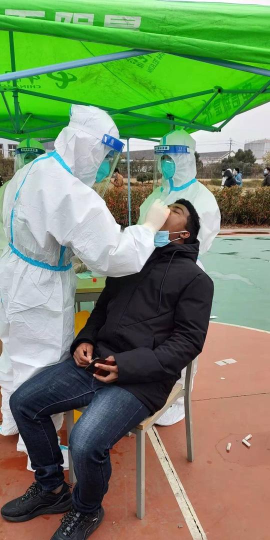 “期待疫情结束，我们不再披星戴月地相见！”22岁马达加斯加留学生录制短视频讲述宁波抗疫故事