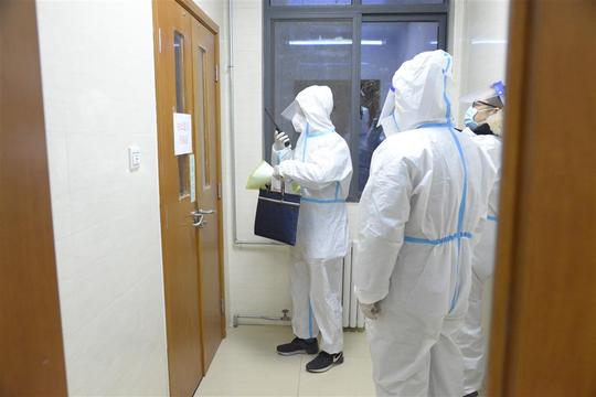 西安唯一确诊研考生医院完考，答卷消杀检测后上交