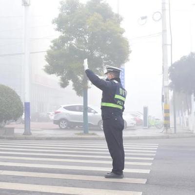 济南机场昼夜停车相关长尾关键词有哪些