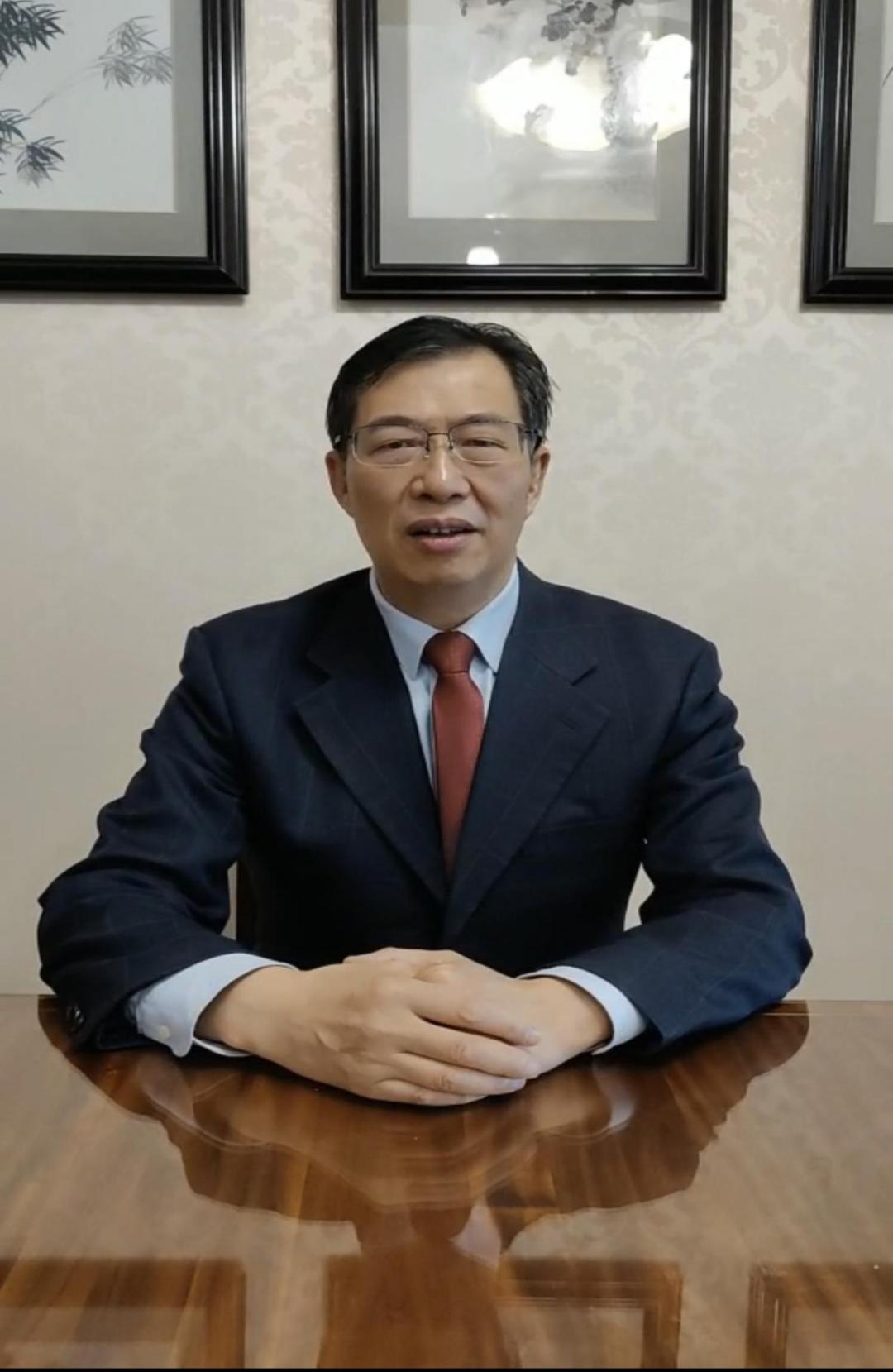 行政论坛论文范文网你的家乡或你所在的城市都有哪些全国甚至世界知名景点