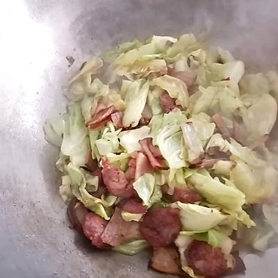 圆白菜炒腊肉的做法大全