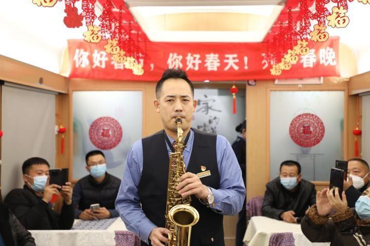 虎年宝宝姓姬怎么起名(关于虎年的古诗)