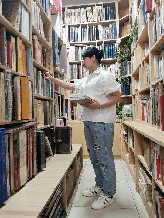 这家京东pop书店“火”了“冷门”实体书店的网上生存之道2