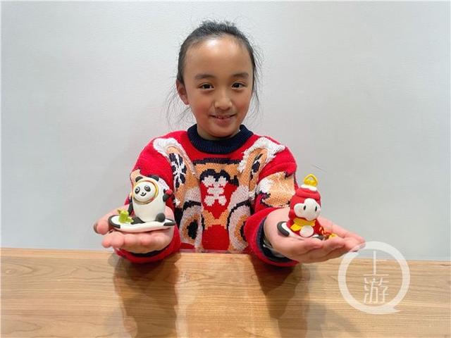 宝宝总喜欢抢手机怎么办
