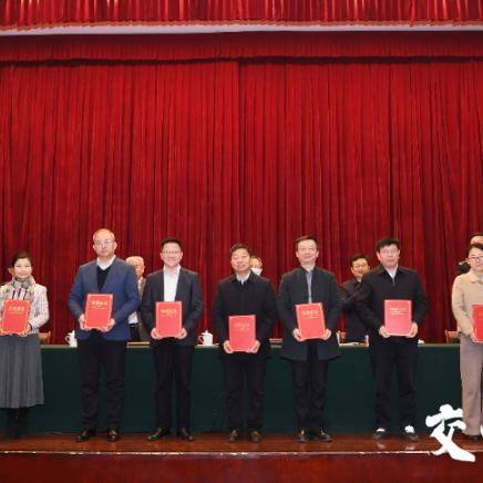 无锡市邮政局在哪里