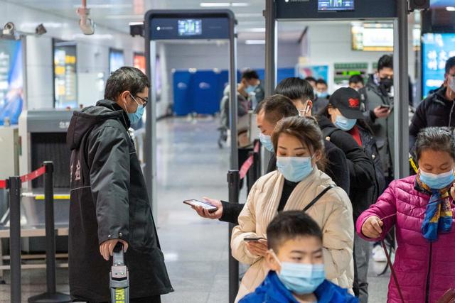 确诊病例门把手测出病毒核酸视频