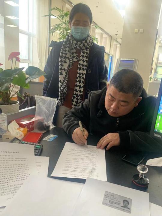 锡市就业服务中心发放2022年首笔创业担保贷款