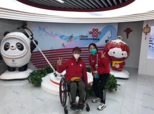 团美食上什么网（早上地摊上买的早餐）