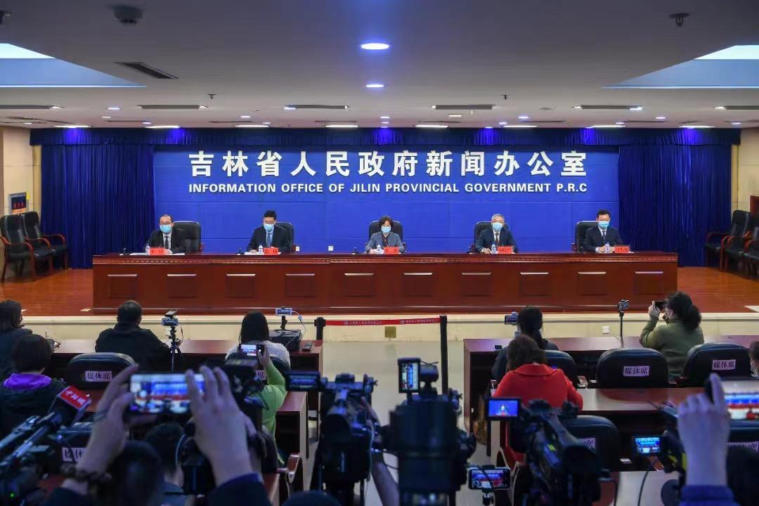 31省增本土确诊476例
 /31省增本土确诊476例无症状1048例