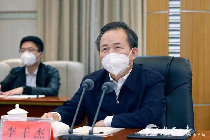 3日山东疫情速报
 ,3日山东疫情速报最新