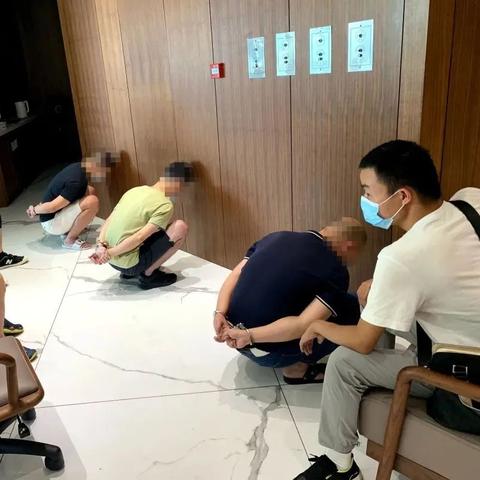 跨境支付最强龙头是谁的相关长尾关键词是那些