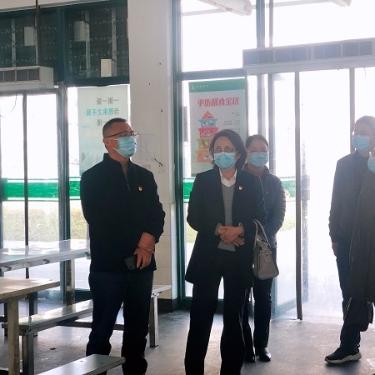 请问武汉市南湖中学怎么样？