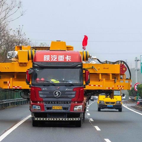 武汉和郑州哪个面积大？