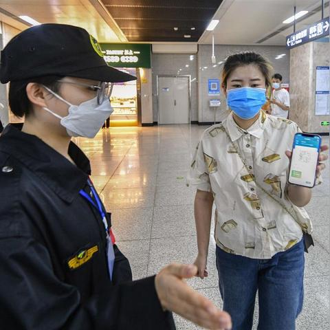 武汉市徐东线是什么车