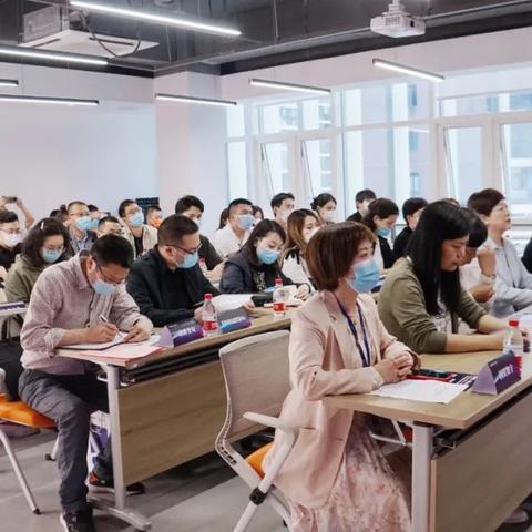 广州跨境电商平台直播的相关长尾关键词有哪些