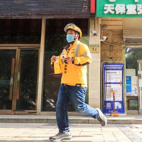 济南美团打车的单子多吗？