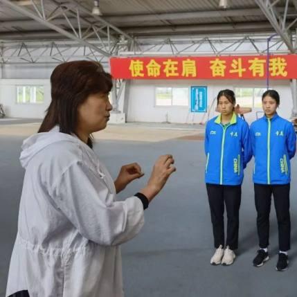 重庆滑雪待遇怎么样