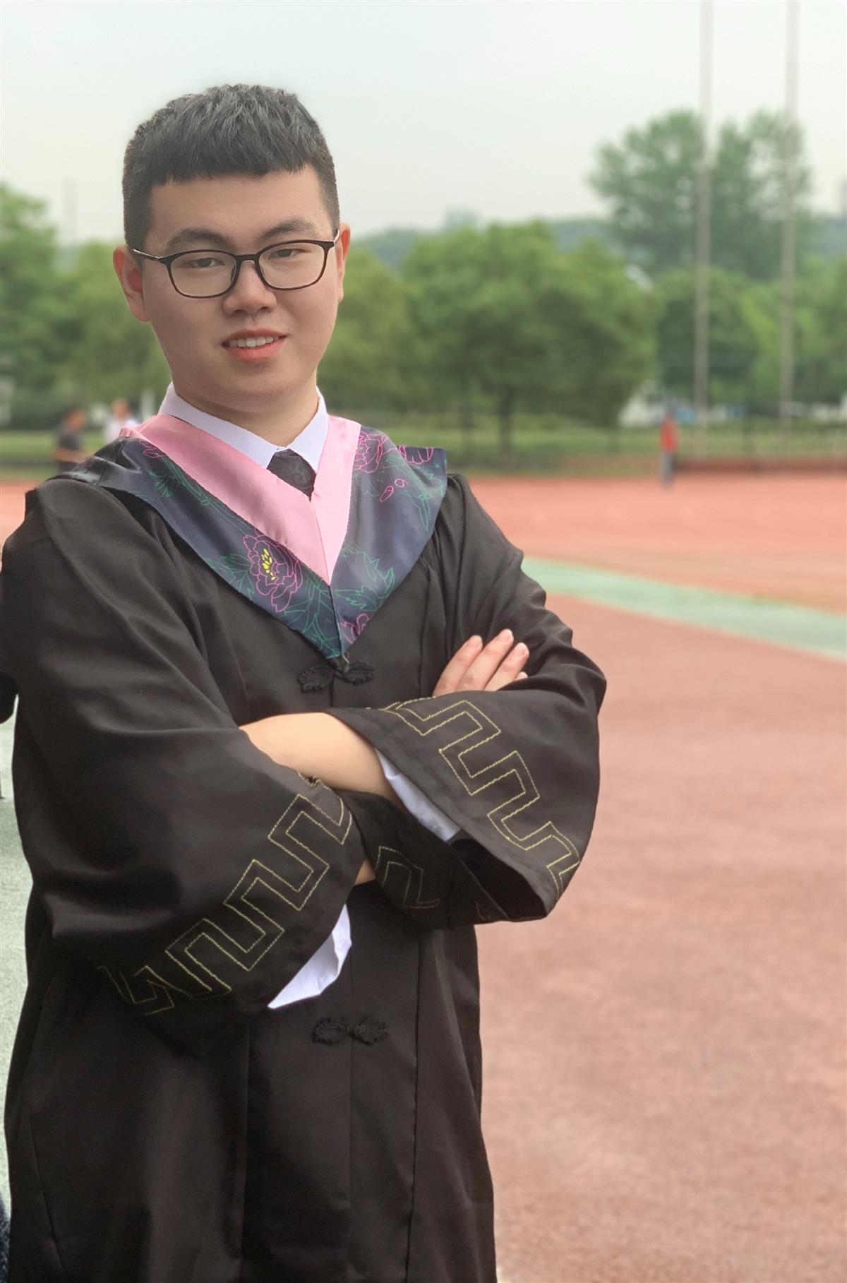 临床医学毕业论文致谢论文后面的致谢怎么写