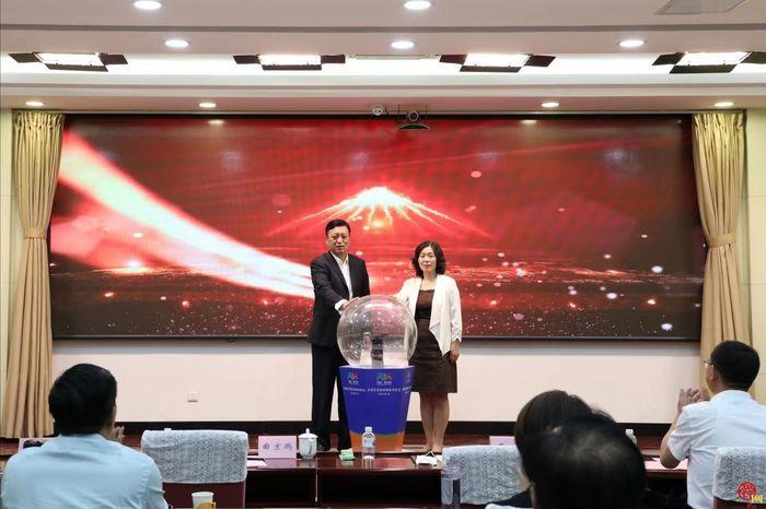 前十位品牌榜单排名：品牌排名背后的市场力量揭秘