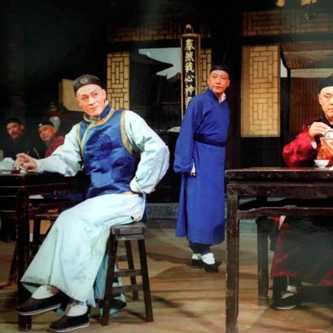 学算命从哪本书开始_学算命从哪本书开始(学算命首先从哪一方面学起)