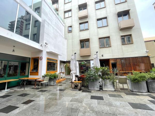 上海新增本土确诊322例
 ,上海新增2本地确诊行动轨迹