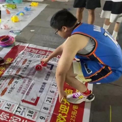 长沙初中数学用什么版本的教材么？