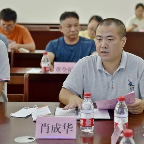 植物大战僵尸杂交版(植物大战僵尸杂交版,绿色生命的创新挑战)