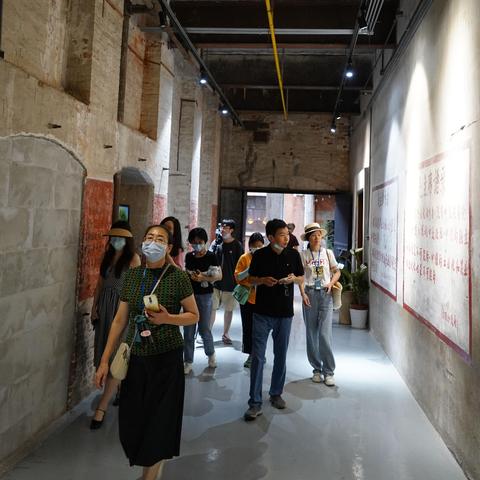 为什么武汉市高校外迁