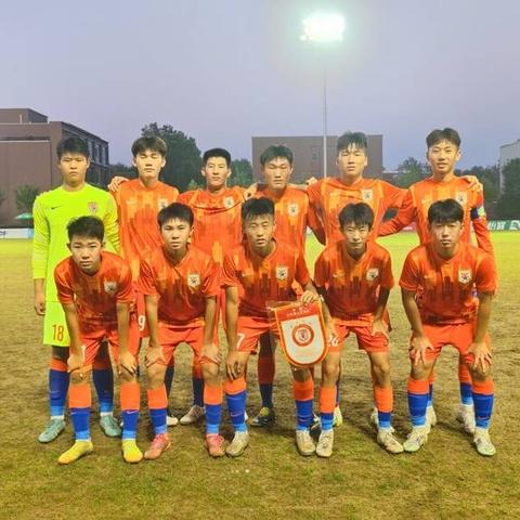 伊宁足球比赛成绩的长尾关键词有什么