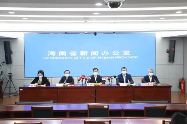 【三亚新增74例确诊33例无症状
 /三亚新增74例确诊33例无症状感染者】