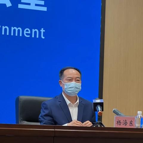 大庆市和哈尔滨市哪个大