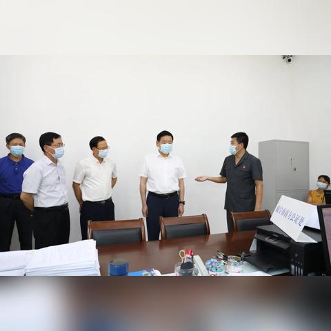 南宁市到武鸣怎么坐车