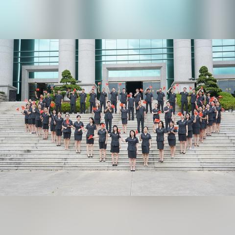 厦门集体户口和农村户口哪个好？