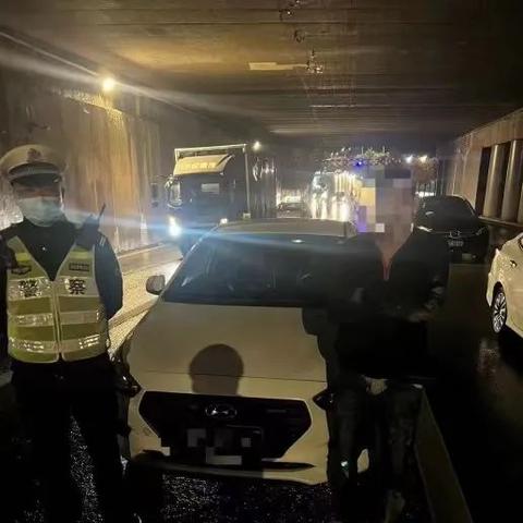 去沈阳市大东区北海街十三号坐什么车？